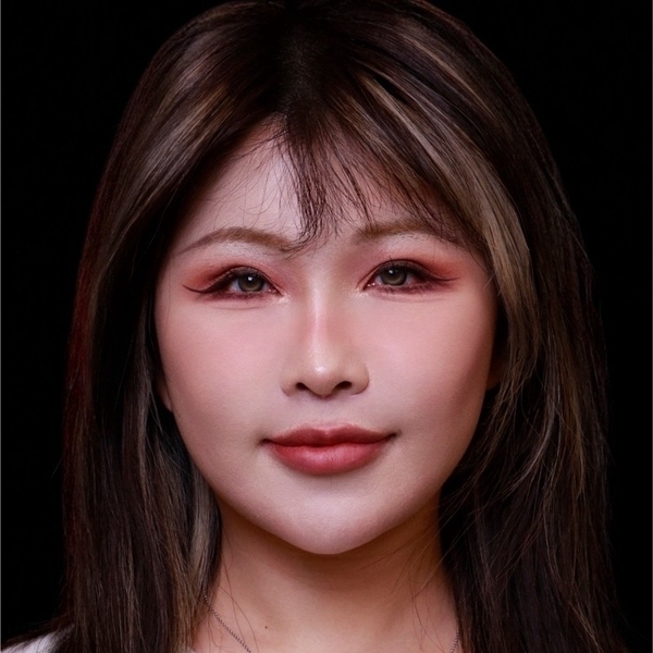 Yujia Dong