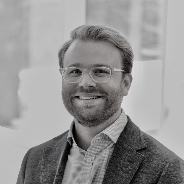 Chris Bauer