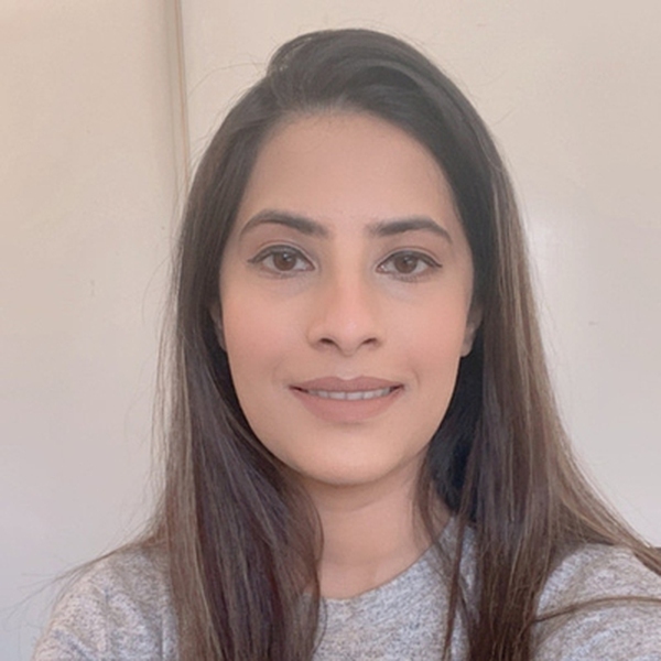 Sarah Khan