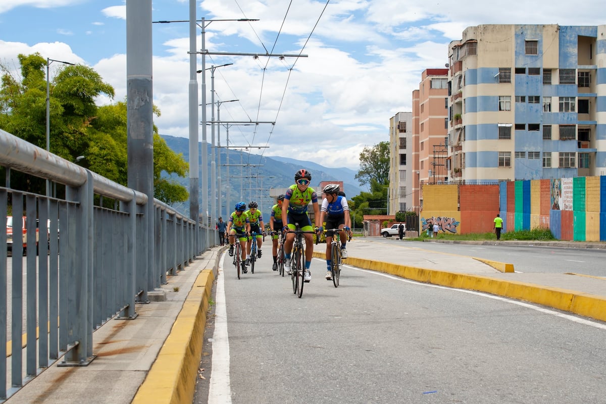 Introducing OKRs was like creating a bike-lane for the team. Photo by Arturo Añez on Unsplash