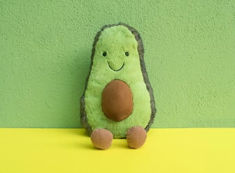 Article: “Build a product that solves a real pain point” isn’t accurate.