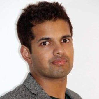 Article: Chris G Jacob Tech Founder, Product Marketer, Immigration Author, Business Mentor, Personal Finance Coach, Speaker & Traveler