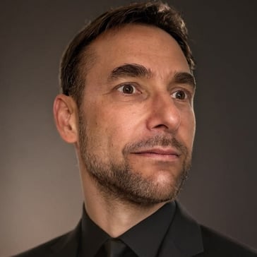 Zoltan Lipp