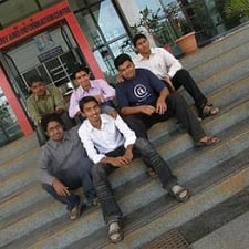 Link: From college students to entrepreneurs