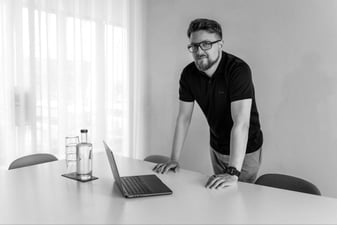 Article: He Started Coding At 14, Now Stefan Fischer Builds Enterprise Platforms At Quantenwerft - Grit Daily News