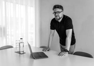 Article: Quality, Control, Confidence: The Standard Stefan Fischer Holds At Quantenwerft • Forbes Georgia