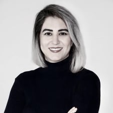 Link: Soodeh Farokhi – Medium