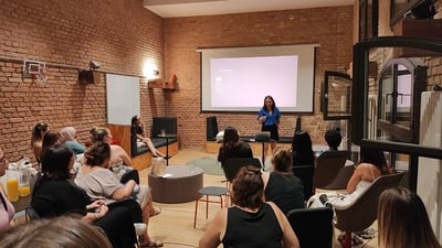 Link: What an incredible evening at our Women in Tech Meetup in Berlin! 👩🏻‍💻🌟   It was amazing to see passionate and talented women come together to share their insights and experiences.  A huge thank… | Femme Palette