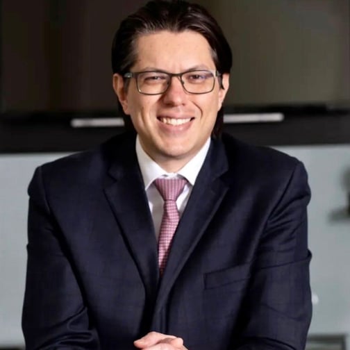 Newton Queiroz